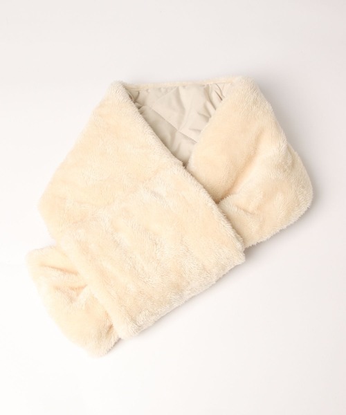 Andemiu（アンデミュウ）の「エアサーマルキルトマフラー704283（マフラー・レディース・ブラック/アイボリー・FREE）」の8枚目の写真