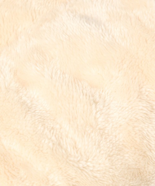 Andemiu（アンデミュウ）の「エアサーマルキルトマフラー704283（マフラー・レディース・ブラック/アイボリー・FREE）」の9枚目の写真