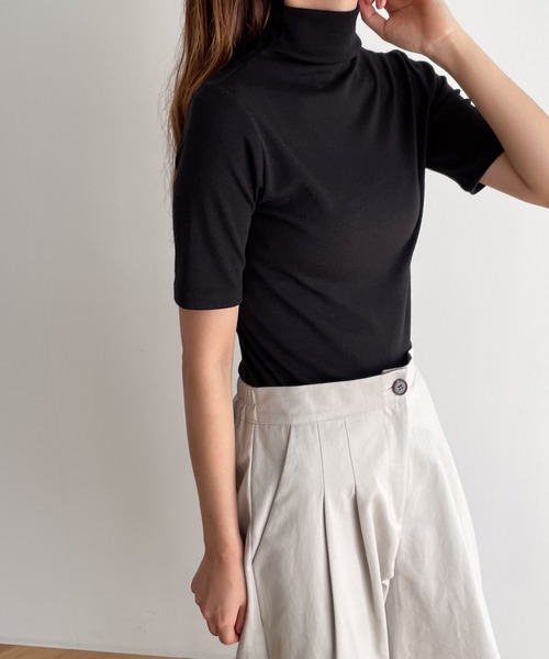 CANAL JEAN（キャナルジーン）の「El mar　ハイネック半袖Tシャツ（Tシャツ/カットソー・レディース・ブラウン/ブラック/グレー・ONE SIZE）」の4枚目の写真