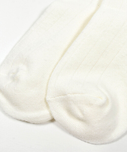 BeBe（ベベ）の「サイドリボンタイツ(80~140cm)（タイツ/ストッキング・キッズ・オフホワイト/ブラック・M/S/L/XS）」の13枚目の写真