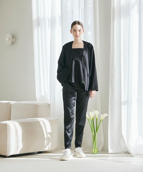 INED CLARO（イネドクラロ）の「ケープスリーブジャケット【セットアップ対応】（ノーカラージャケット・レディース・ブラック/ネイビー・フリー）」の11枚目の写真