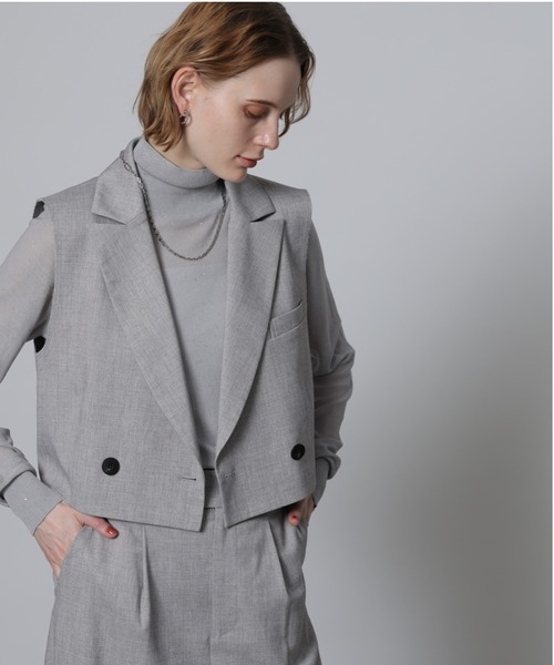 専門ショップ CADUNE（カデュネ）の「梳毛調ジレ（その他アウター）」 - WEAR トップス