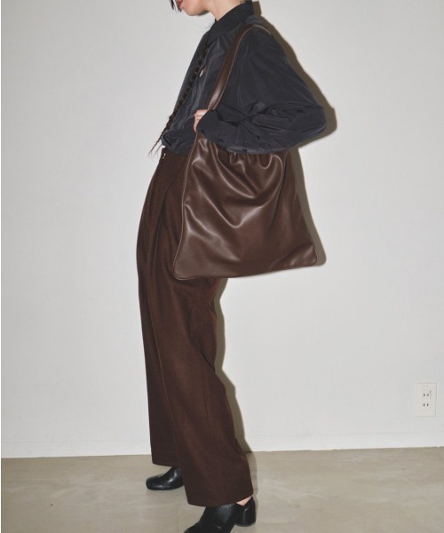 TODAYFUL エコレザーギャザーバッグ未使用 TODAYFUL エコレザーギャザーバッグ未使用 TODAYFUL(トゥデイフル