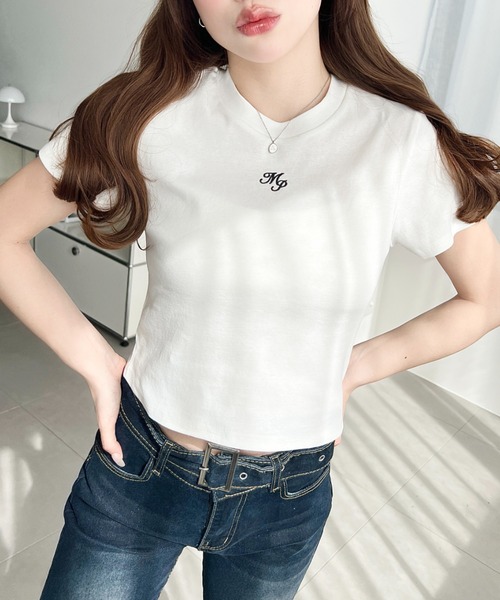 moment+(モーメントプラス)の「ワンポイント刺繍半袖チビTシャツ(Tシャツ/カットソー・レディース・ホワイト系その他/ナチュラル/オフホワイト/ブラック/ピンク・L/M)」の11枚目の写真