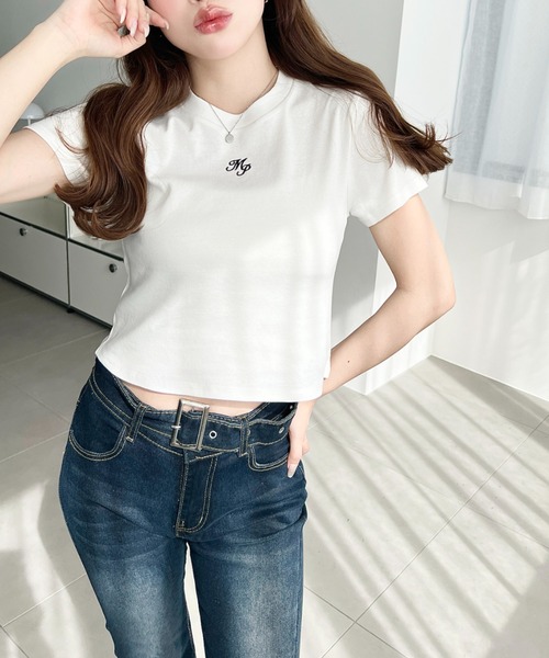 moment+(モーメントプラス)の「ワンポイント刺繍半袖チビTシャツ(Tシャツ/カットソー・レディース・ホワイト系その他/ナチュラル/オフホワイト/ブラック/ピンク・L/M)」の12枚目の写真