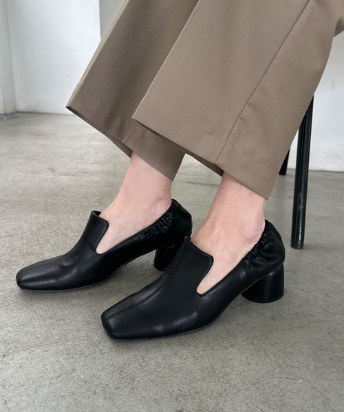 select MOCA（セレクトモカ）の「【ZOZO限定】バックシャーリングヒールパンプス（パンプス・レディース・アイボリー/ブラック・LARGE/MEDIUM/SMALL）」の15枚目の写真