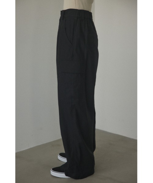 BLACK BY MOUSSY（ブラックバイマウジー）の「wide military pants( ワイドミリタリーパンツ)（カーゴパンツ・レディース・オフホワイト/カーキ/ブラック・2/1）」の6枚目の写真