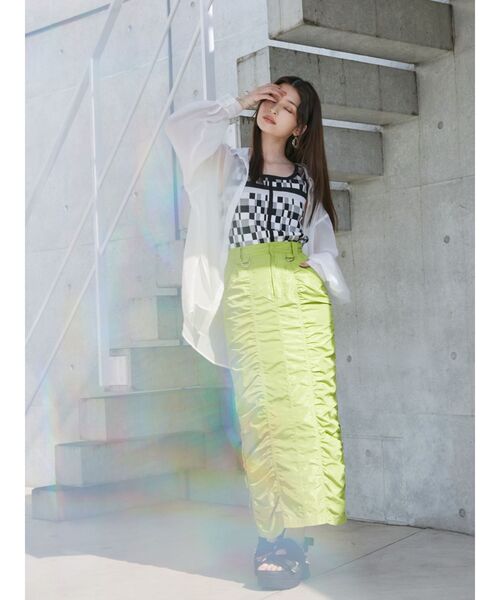 MURUA（ムルーア）の「シアーシャイニーボリュームスリーブシャツ（シャツ/ブラウス・レディース・ピンク/グレー/ホワイト/グリーン/ネイビー/その他1・FREE）」の10枚目の写真