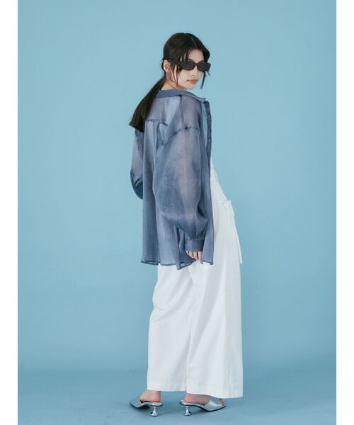 MURUA（ムルーア）の「シアーシャイニーボリュームスリーブシャツ（シャツ/ブラウス・レディース・ピンク/グレー/ホワイト/グリーン/ネイビー/その他1・FREE）」の19枚目の写真