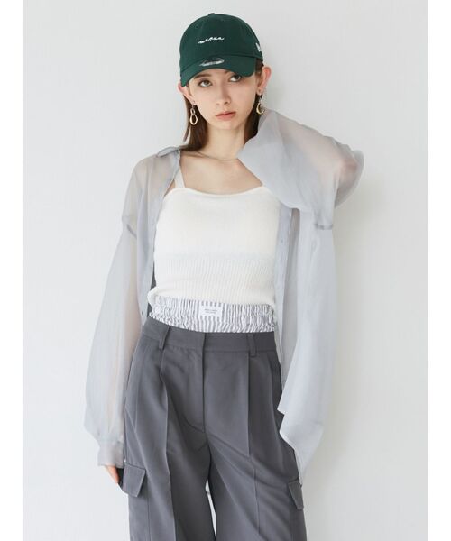 MURUA（ムルーア）の「シアーシャイニーボリュームスリーブシャツ（シャツ/ブラウス・レディース・ピンク/グレー/ホワイト/グリーン/ネイビー/その他1・FREE）」の21枚目の写真