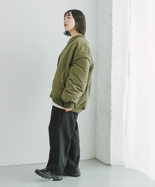 ITEMS URBANRESEARCH（アイテムズ アーバンリサーチ）の「中綿2WAYブルゾン（ブルゾン・レディース・カーキ/ブラック・FREE）」の13枚目の写真