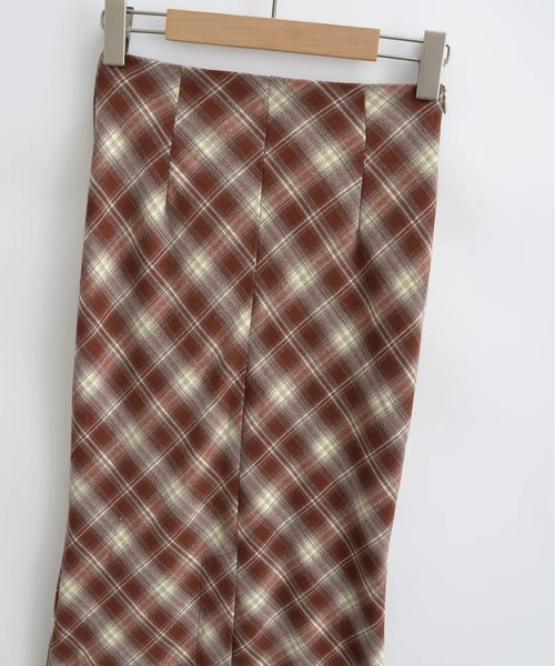 aimoha（アイモハ）の「チェック柄マーメードスカート（スカート・レディース・チョコ/ネイビー/レッド・SMALL/MEDIUM）」の21枚目の写真