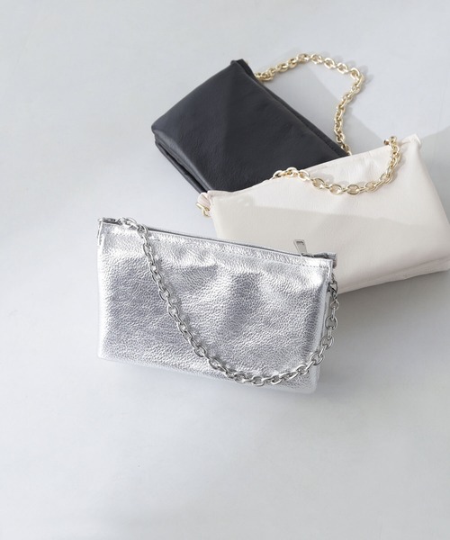 NATURAL BEAUTY BASIC（ナチュラルビューティーベーシック）の「◇ 【美人百花・Oggi掲載】Swallowポシェット（ショルダーバッグ・レディース・ブラック/シルバー/オフホワイト・ﾌﾘ-）」の3枚目の写真