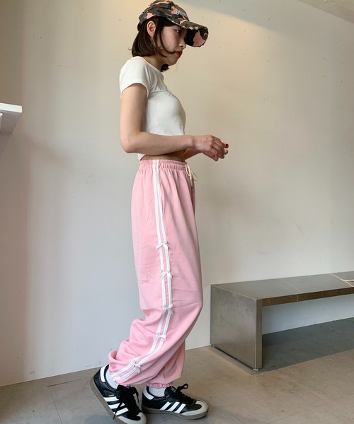SHEPP（シープ）の「リボン付き サイドラインジャージパンツ / トラックパンツ（スウェットパンツ・レディース・ネイビー/ピンク/ブラック・FREE）」の17枚目の写真