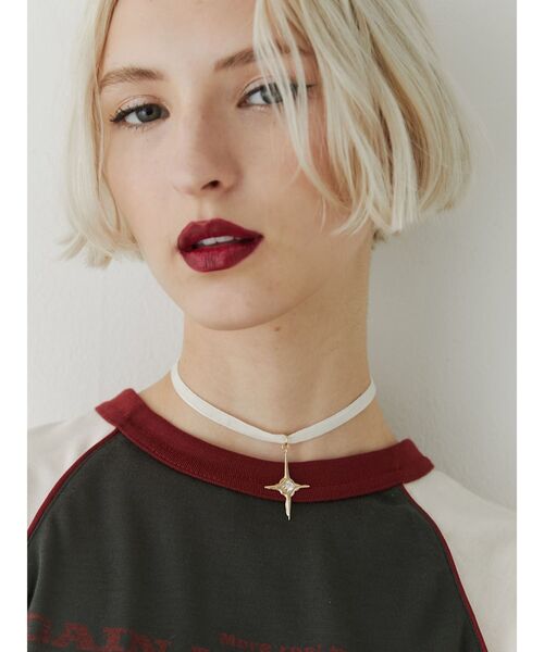 jouetie(ジュエティ)の「シャイニーモチーフリボンチョーカー(チョーカー・レディース・ゴールド/シルバー/オフホワイト/ブラック・FREE)」の9枚目の写真