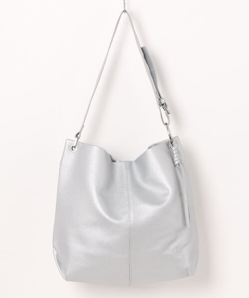 ALTROSE（アルトローズ）の「ワンショルダー A4 ショルダーバッグ バドロ（ショルダーバッグ・レディース・ベージュ/ブラウン/シルバー/ブラック/アイボリー・FREE）」の7枚目の写真