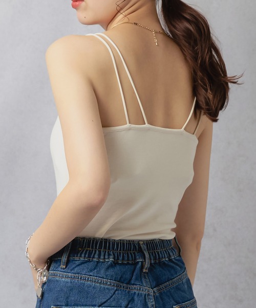 Lull（ルル）の「【Lull / ルル】ダブルストラップインナーキャミ（キャミソール・レディース・ブラック/キナリ/ベージュ/チャコール・ONESIZE）」の2枚目の写真