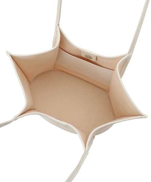 SALON adam et rope'（サロン アダム エ ロペ）の「ミニポーチセット雑材トートバック（トートバッグ・レディース・オフホワイト/ブラック系その他・FREE）」の19枚目の写真