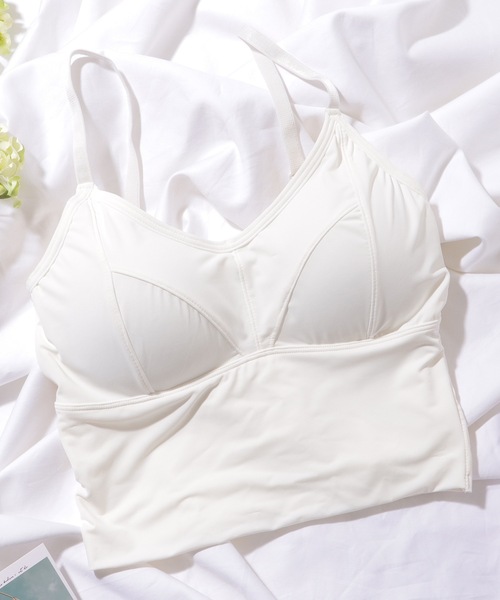 Lace Ladies(レースレディース)の「ソリッドカラー Uバック コンパクト カップ付き キャミソール(キャミソール・レディース・グレー/ブラック/ホワイト/ベージュ・FREE)」の1枚目の写真