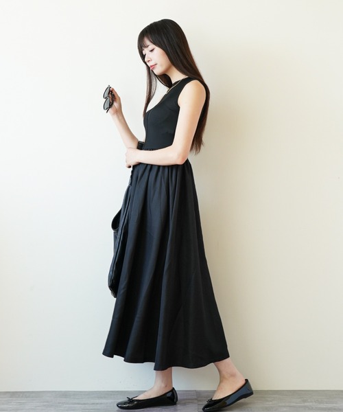 gossip！ロサンゼルス（ゴシップロサンゼルス）の「ウエストギャザー ノースリーブワンピース（ワンピース・レディース・ブラック/ホワイト・FREE）」の18枚目の写真