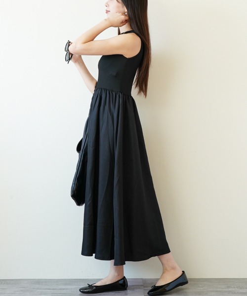 gossip！ロサンゼルス（ゴシップロサンゼルス）の「ウエストギャザー ノースリーブワンピース（ワンピース・レディース・ブラック/ホワイト・FREE）」の19枚目の写真