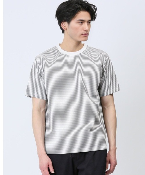 TAKA-Q（タカキュー）の「【ストレッチ】タカキュー リップルマイクロボーダー クルー半袖Tシャツ（Tシャツ/カットソー・メンズ・ライトグレー/ブラウン/ネイビー・MEDIUM/LARGE/X-LARGE）」の2枚目の写真