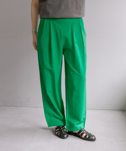 ear PAPILLONNER（イアパピヨネ）の「《ウエスト調整可能》ストレッチ/ツータックワイドパンツ【SUM1 STYLE（スミ スタイル）】（その他パンツ・レディース・ブラック/キャメル/グリーン/パープル/アイボリー・FREE）」の9枚目の写真