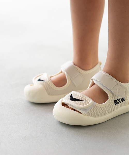 welleg（ウェレッグ）の「ベビー スポーツサンダル（サンダル・キッズ・ブラック/アイボリー・19/21/22/23/24/25/18）」の2枚目の写真