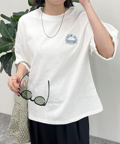 fredy emue(フレディエミュ)の「刺繍入りオーバーTシャツ(Tシャツ/カットソー・レディース・オレンジ/ベージュ/オフホワイト/チャコールグレー・38)」の15枚目の写真