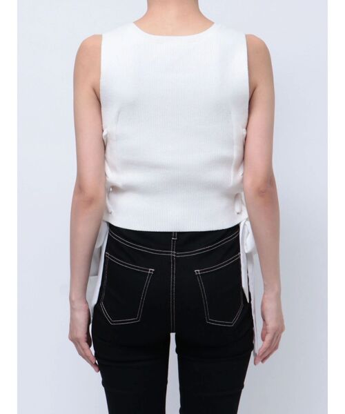 GYDA（ジェイダ）の「サイドレースアップノースリニットトップス（ニット/セーター・レディース・オフホワイト/ブラック・FREE）」の8枚目の写真