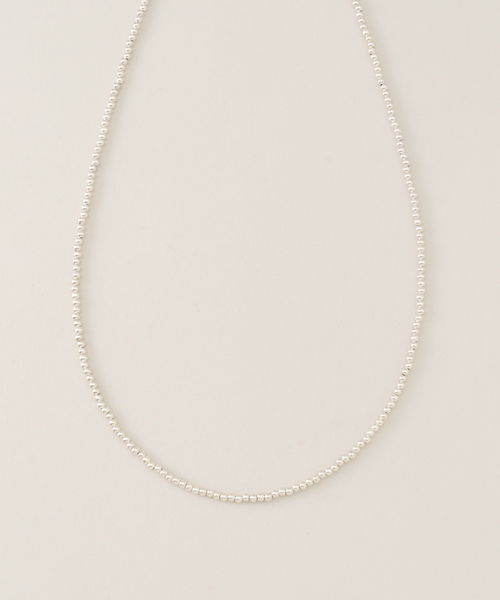 Spick & Span(スピックアンドスパン)の「ERICKA NICOLAS BEGAY ナバホパールNC 3mm/80cm ENB-NPN-3-80(ネックレス・レディース・シルバー・FREE)」の1枚目の写真