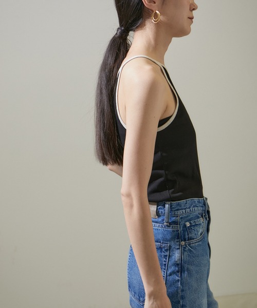 SALON adam et rope'（サロン アダム エ ロペ）の「【GGG for SALON】別注FRESCA RIBアメリカンスリーブタンクトップ（タンクトップ・レディース・ブラック/ベージュ・FREE）」の10枚目の写真