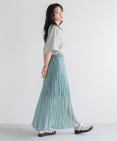 LOWRYS FARM（ローリーズファーム）の「クリンクルシャイニースカート　131270（スカート・レディース・ブラック/ブルー/ピンク/オフホワイト・FREE）」の21枚目の写真