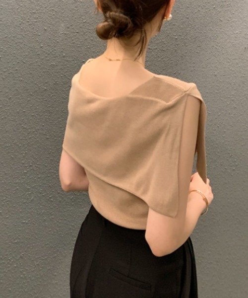 COCOMOMO（ココモモ）の「【4色展開】 大人綺麗め ケープカラー ノースリーブニット（ニット/セーター・レディース・ホワイト×ブラック/ブラック/ホワイト/ブラウン・FREE）」の14枚目の写真