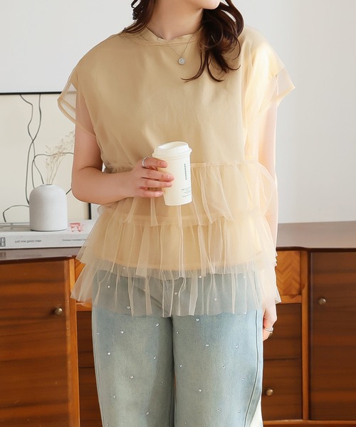 Doula Doula(ドゥーラドゥーラ)の「マルチway レイヤードチュール&Tシャツ 2点セット(Tシャツ/カットソー・レディース・ベージュ/ホワイト/チャコール/ブルー・L/M)」の3枚目の写真