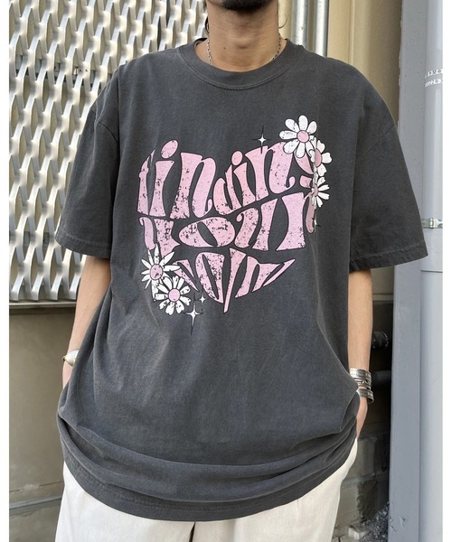MODISH GAZE（モディシュガゼ）の「【MODISH GAZE】 ハート ピグメントTシャツ (CP)（Tシャツ/カットソー・レディース・ネイビー/アイボリー/スミクロ・FREE）」の8枚目の写真