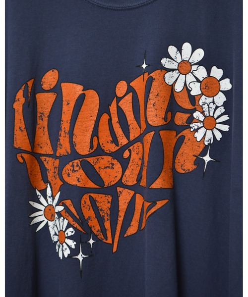 MODISH GAZE（モディシュガゼ）の「【MODISH GAZE】 ハート ピグメントTシャツ (CP)（Tシャツ/カットソー・レディース・ネイビー/アイボリー/スミクロ・FREE）」の21枚目の写真