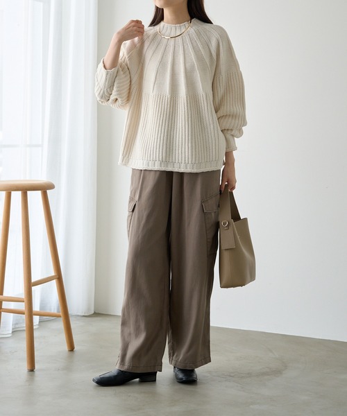 PUAL CE CIN（ピュアルセシン）の「アーチ編みニットプルオーバー（ニット/セーター・レディース・グレイッシュベージュ/ブラック/アイボリー/オレンジ・FREE）」の8枚目の写真