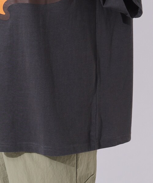 Cutie Blonde（キューティーブロンド）の「◆【洗える】リメイク風Tシャツ（Tシャツ/カットソー・レディース・ホワイト系その他/ワイン系1/チャコールグレー・02/04/03）」の5枚目の写真