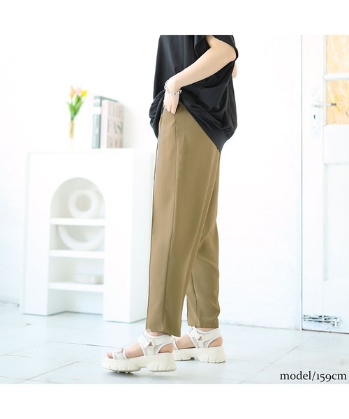 GOLDJAPAN(ゴールドジャパン)の「センターラインテーパードパンツ【大きいサイズ対応】(その他パンツ・レディース・ベージュ/ブラック/モカ・LL/3L/4L)」の15枚目の写真