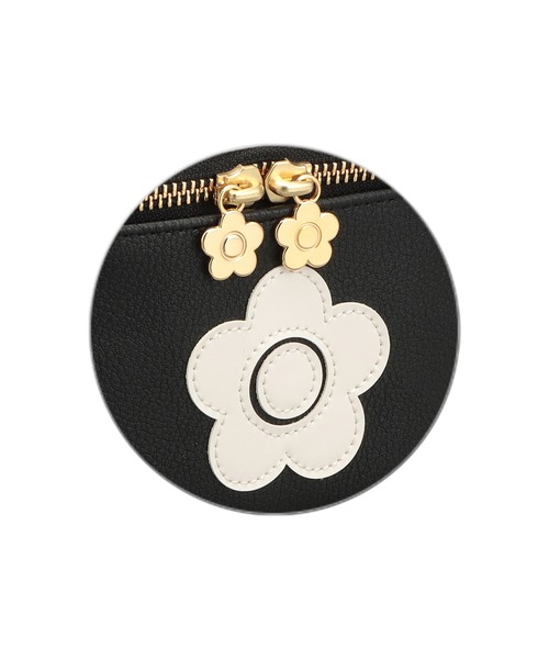 大人気★MARY QUANT エナメルアイコンデイジーパッチ バニティ エナメルアイコンデイジーパッチ バニティ（ポーチ）｜MARY