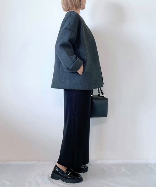 libelle more（リベル モア）の「ダイバー素材ノーカラージャケット（ノーカラージャケット・レディース・モカ/ネイビー/チャコールグレー/ブラック・M/L）」の10枚目の写真