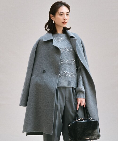 23区（ニジュウサンク）の「【滝沢眞規子さん着用/Oggi掲載】MANTECOPure リバーコート（チェスターコート・レディース・グレー系/黄土色系/ブラック系/ダークグリーン系/ベージュ系・38）」の2枚目の写真