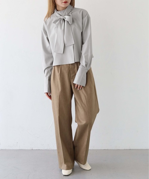 CLEIO（クレイオ）の「【CLEIO】リボンタイスリットブラウス/RIBBON TIE SLIT BLOUSE/942-12606（シャツ/ブラウス・レディース・サックスブルー/カーキオリーブ/ライトグレー・FREE）」の11枚目の写真