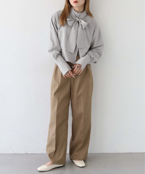 CLEIO（クレイオ）の「【CLEIO】リボンタイスリットブラウス/RIBBON TIE SLIT BLOUSE/942-12606（シャツ/ブラウス・レディース・サックスブルー/カーキオリーブ/ライトグレー・FREE）」の13枚目の写真