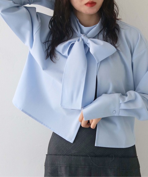 CLEIO（クレイオ）の「【CLEIO】リボンタイスリットブラウス/RIBBON TIE SLIT BLOUSE/942-12606（シャツ/ブラウス・レディース・サックスブルー/カーキオリーブ/ライトグレー・FREE）」の17枚目の写真
