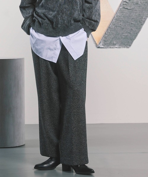 MAISON SPECIAL(メゾンスペシャル)の「《UNISEX》【Italian Dead Stock Fabric】One-Tuck Wide Pants/ワンタックワイドパンツ 【MAISON SPECIAL/メゾンスペシャル】(スラックス・メンズ・チャコールグレー/ダークブラック/ブラック/ベージュ/ダークブラウン/ライトグレー/グレー・0/1)」の5枚目の写真