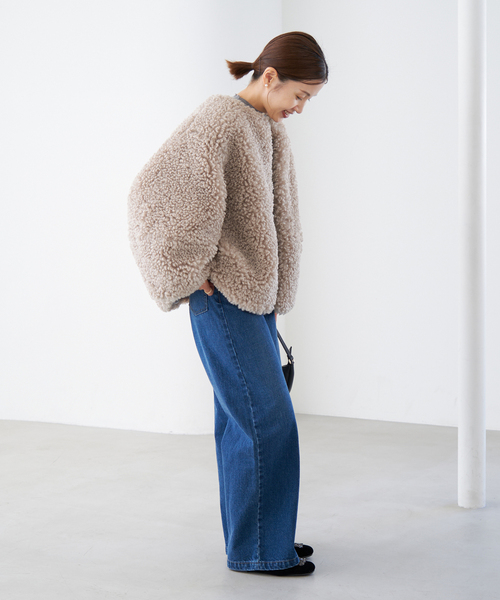 IENA(イエナ)の「TISSAVEL ファーブルゾン(ブルゾン・レディース・チャコールグレー/ベージュ・36/38)」の6枚目の写真