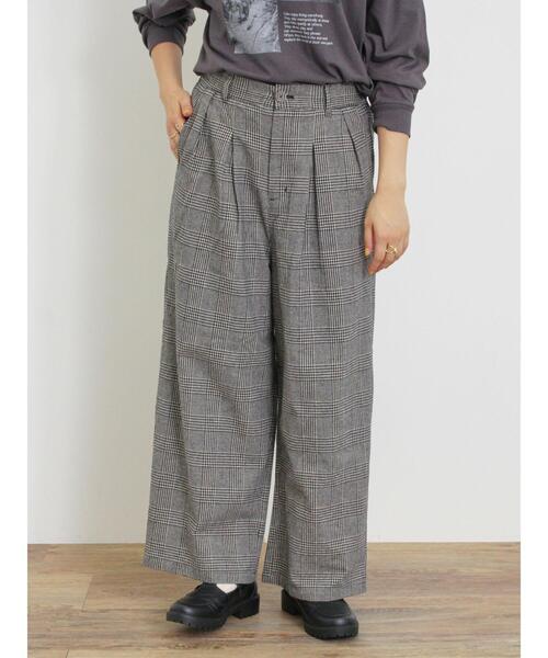 Samansa Mos2（サマンサ モスモス）の「綿麻タックパンツ（その他パンツ・レディース・ブラック/チャコールグレー/キナリ/ボルドー・M/L）」の11枚目の写真