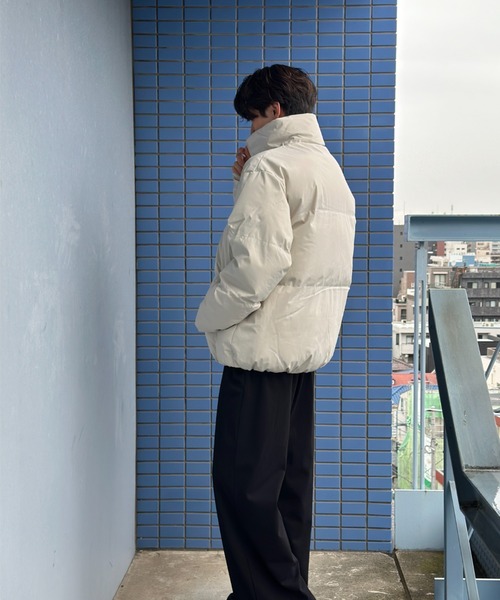 CONVERSE(コンバース)の「CONVERSE ファイバーダウン 中綿ボリュームスタンドブルゾン(ダウンジャケット/コート・メンズ・ホワイト/グレー/ブラック・M/XL/L)」の12枚目の写真